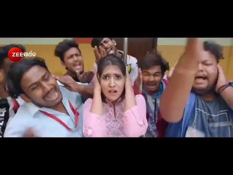 O Chamak chamak chalo Film // Song720...