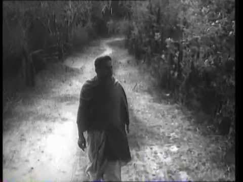 Akshaya Mohanty sings 'Rakata Talamala ....' in Movie 'Mala Janha'